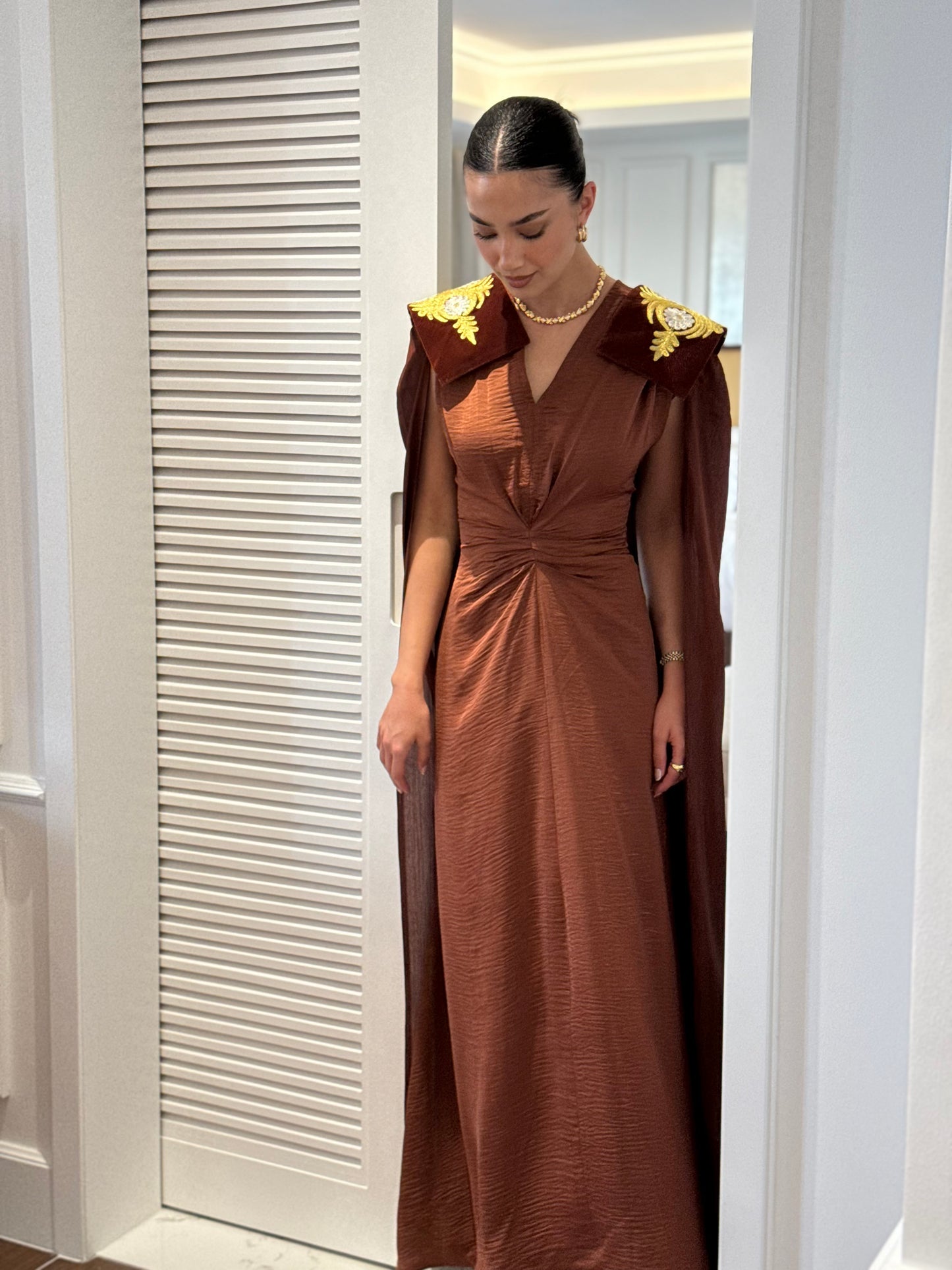 Brown V Neck Draped Jalabiya With Embroidered Cape