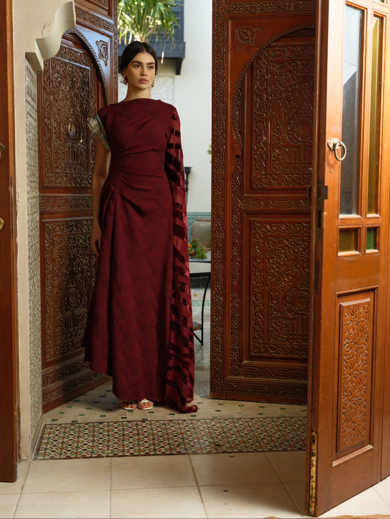 Elegant Maroon Draped Jalabya with Velvet Accents