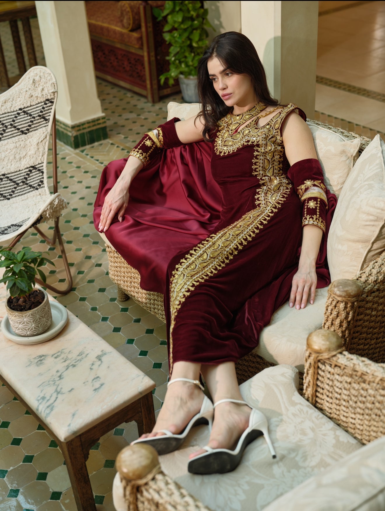 Velvet Dress with Neck Chain Detail - Maroon