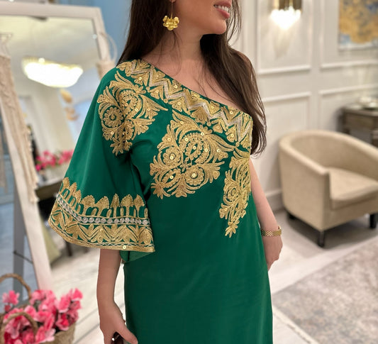 The One-Shoulder Green Elegance Dress